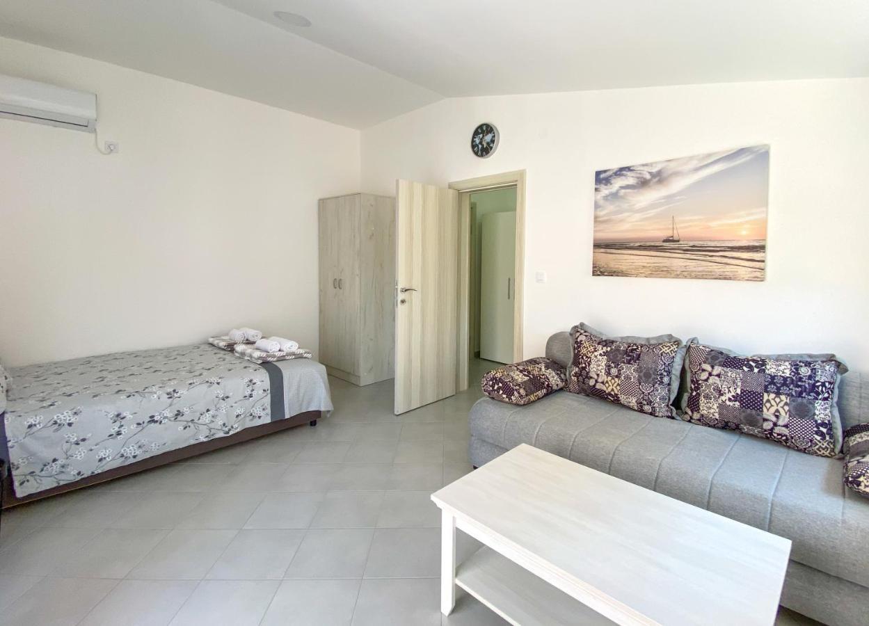 Apartments Monika Budva Buitenkant foto