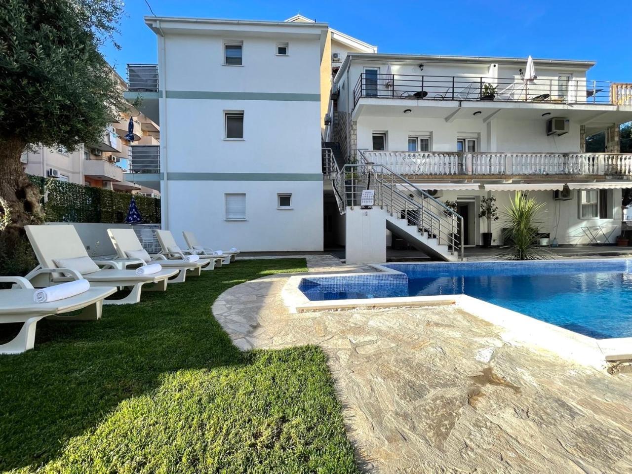 Apartments Monika Budva Buitenkant foto